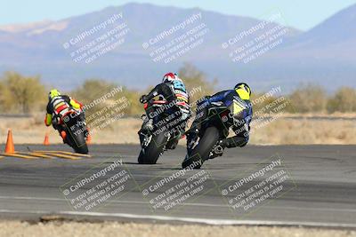 media/Jan-22-2023-CVMA (Sun) [[66d43cdebf]]/Race 11 Stock 1000 Shootout/
